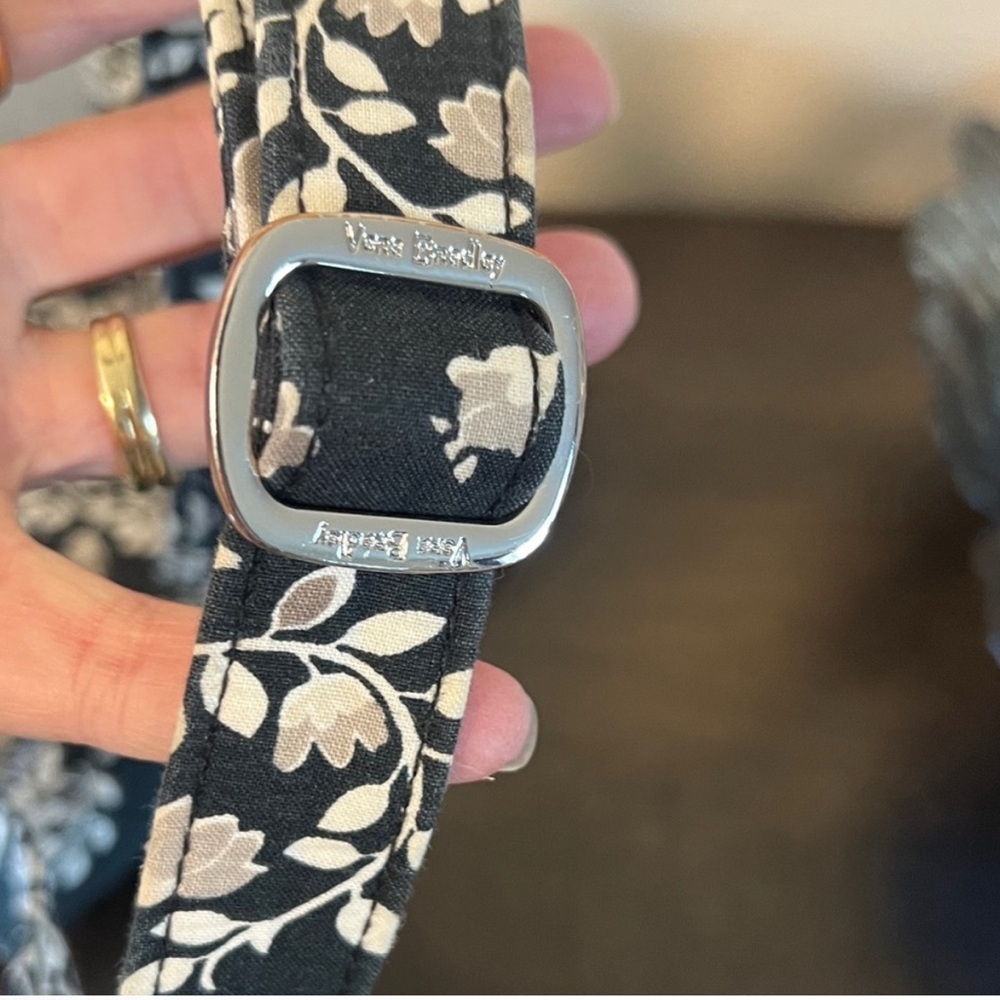 Vera Bradley Floral Black and White Women's Bag - Picture 7 of 9